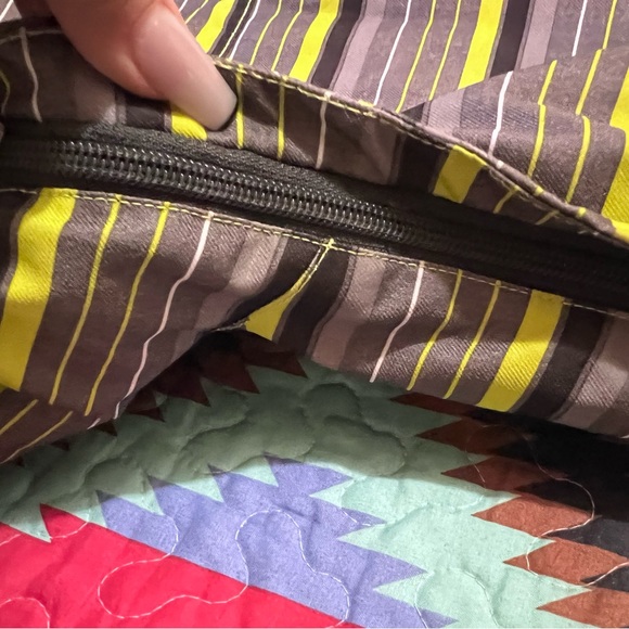 DC Ski/ Snowboard Jacket - Picture 14 of 14